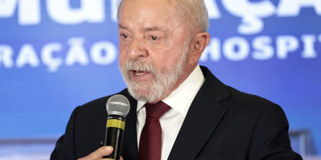 lula-quer-incluir-inadimplentes-do-fies-em-pacote-contra-endividamento