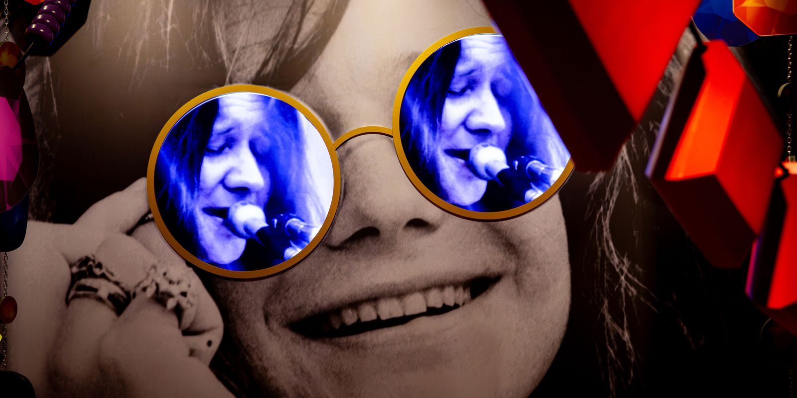Exposição inédita em SP celebra intensidade e potência de Janis Joplin